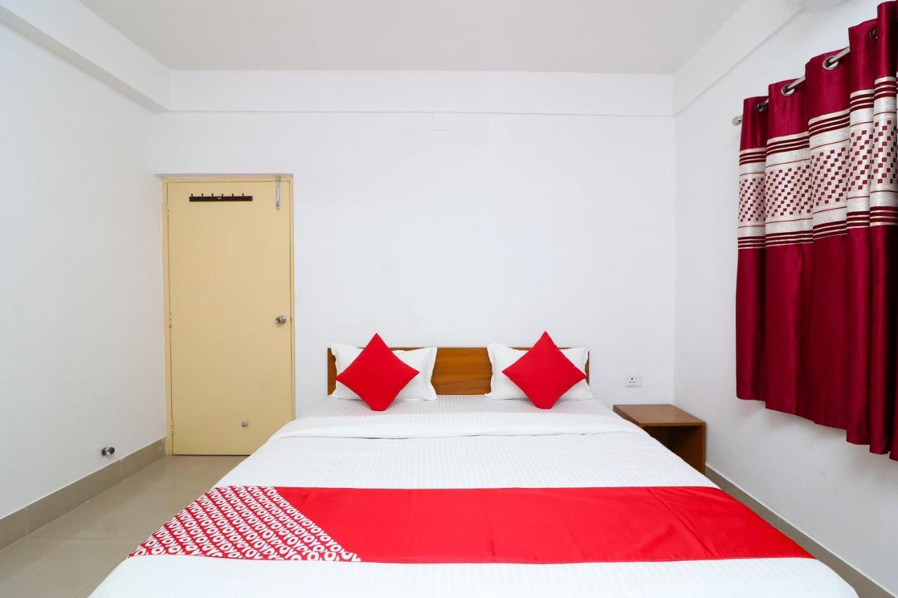 Oyo 30269 Amar Raj Inn Calcutta Buitenkant foto