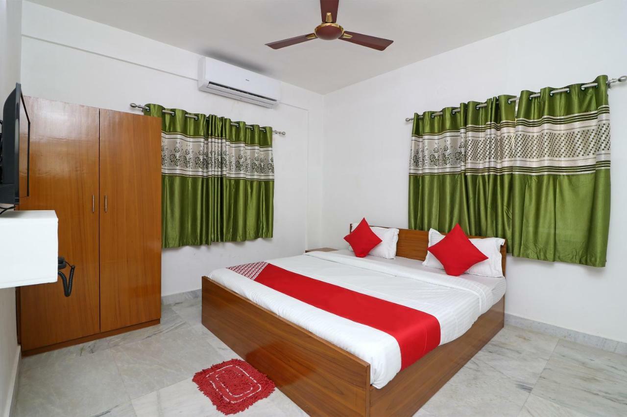 Oyo 30269 Amar Raj Inn Calcutta Buitenkant foto